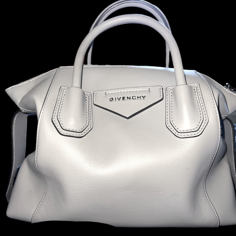 Small Givenchy Bag - Picture 5 of 5